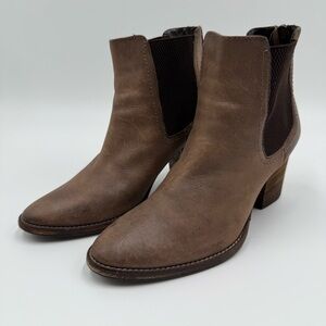 Aquatalia Women’s Leather Whipstitch Trim Chelsea Ankle Boots 10 Brown